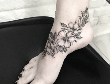 Simbolos Para Tatuagens Femininas Nos Pes